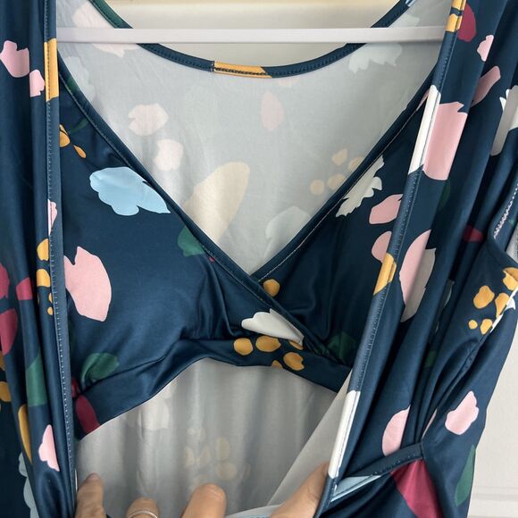 One Piece M Swimsuit Built In Bra Shorts Pockets Jumper Blue Floral NWOT Modest - Picture 4 of 7